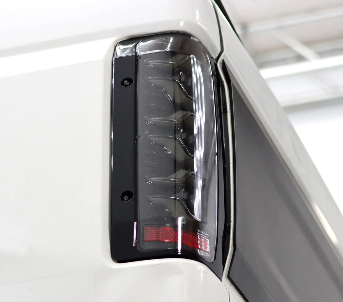 1987-1996 F-150 / f-250 / Bronco LUXX alpharex tail lights - PRIMO DYNAMIC