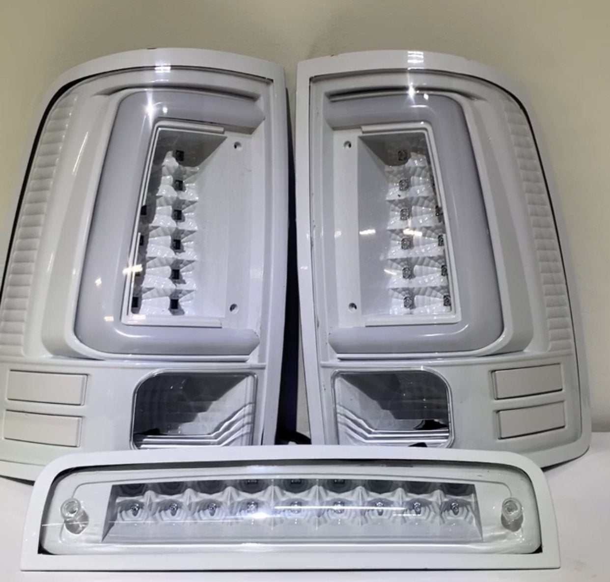 2009-2019 Dodge Ram Tail Lights - PRIMO DYNAMIC