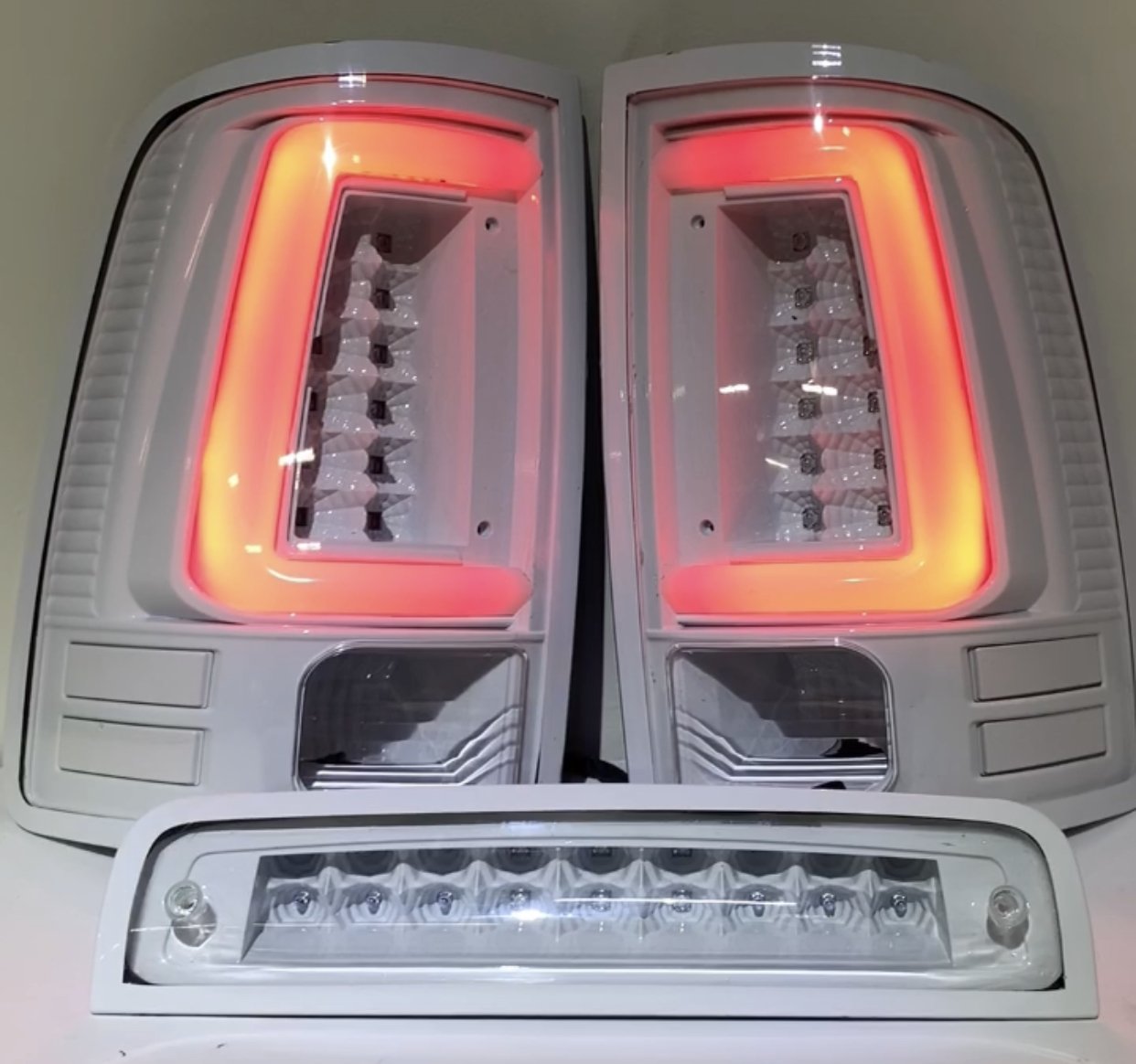 2009-2019 Dodge Ram Tail Lights - PRIMO DYNAMIC