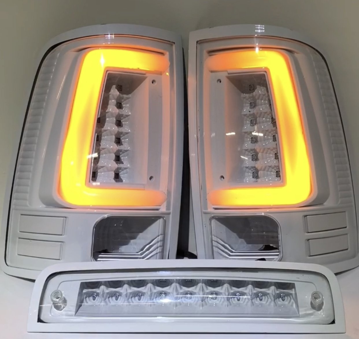 2009-2019 Dodge Ram Tail Lights - PRIMO DYNAMIC