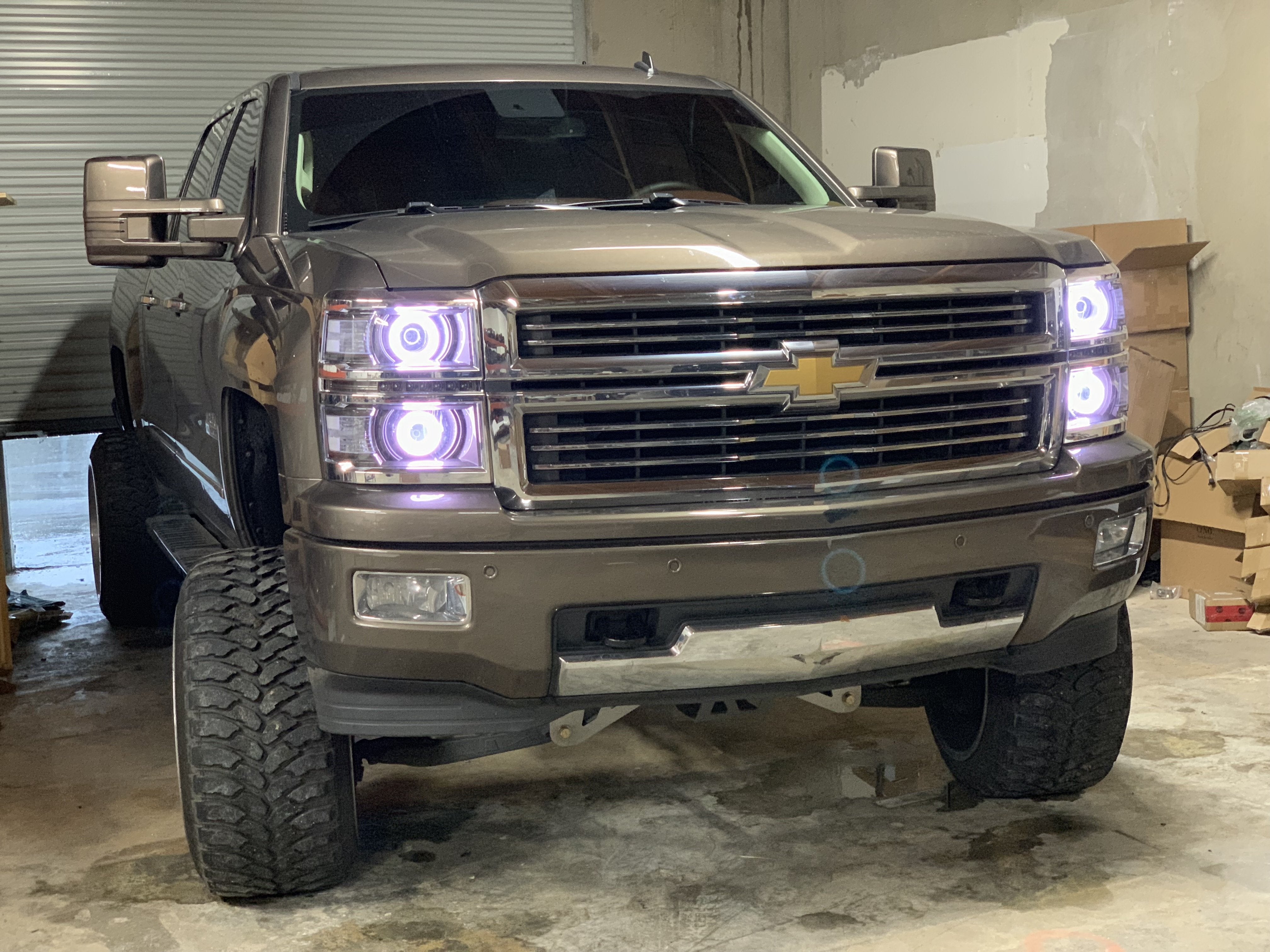 14-15 1500 Chevy Silverado Projector-Style Headlights - PRIMO DYNAMIC
