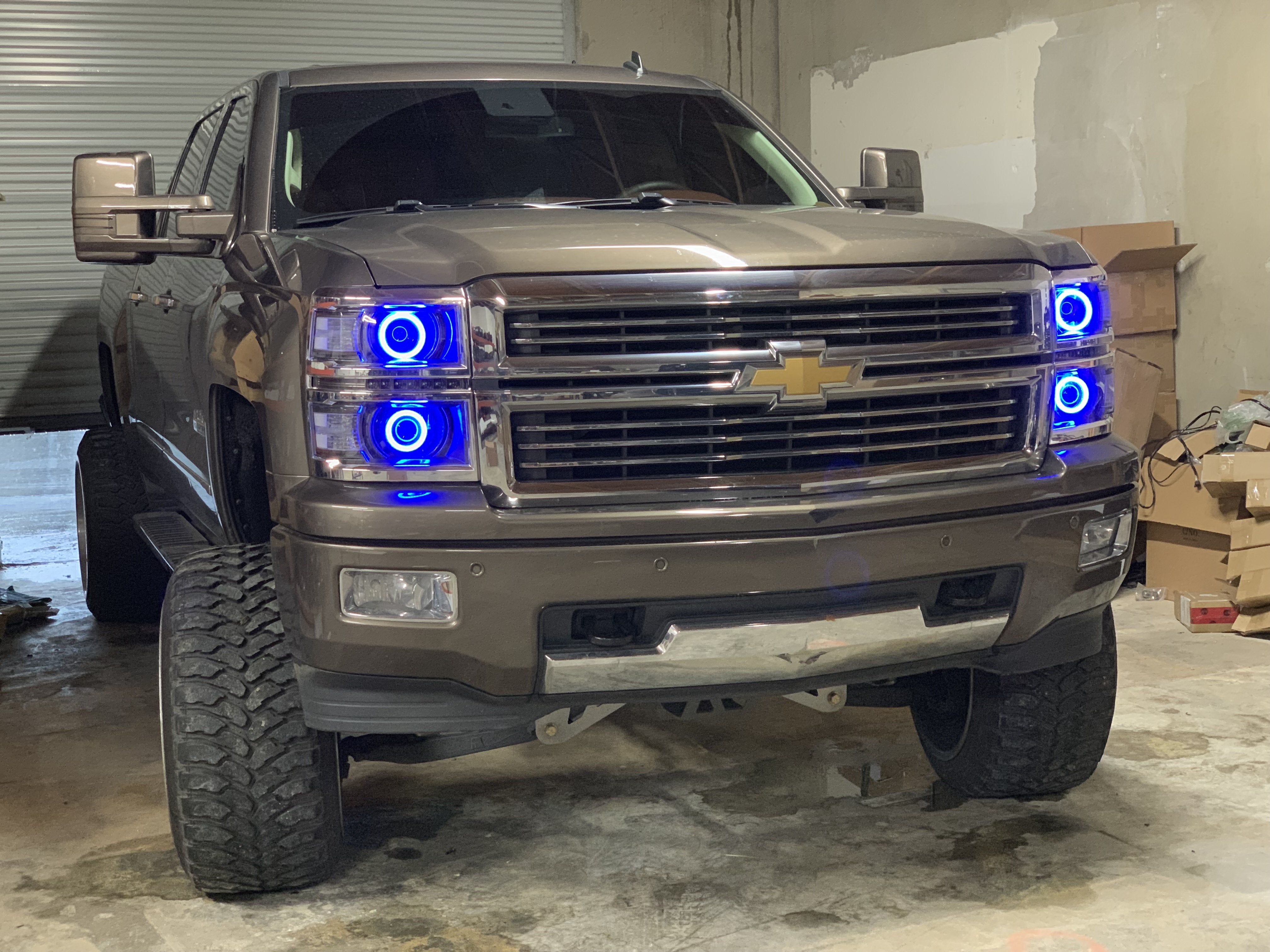 14-15 1500 Chevy Silverado Projector-Style Headlights - PRIMO DYNAMIC