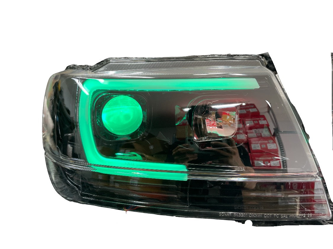 1999-2004 Jeep Grand Cherokee Cyclops Headlights - PRIMO DYNAMIC