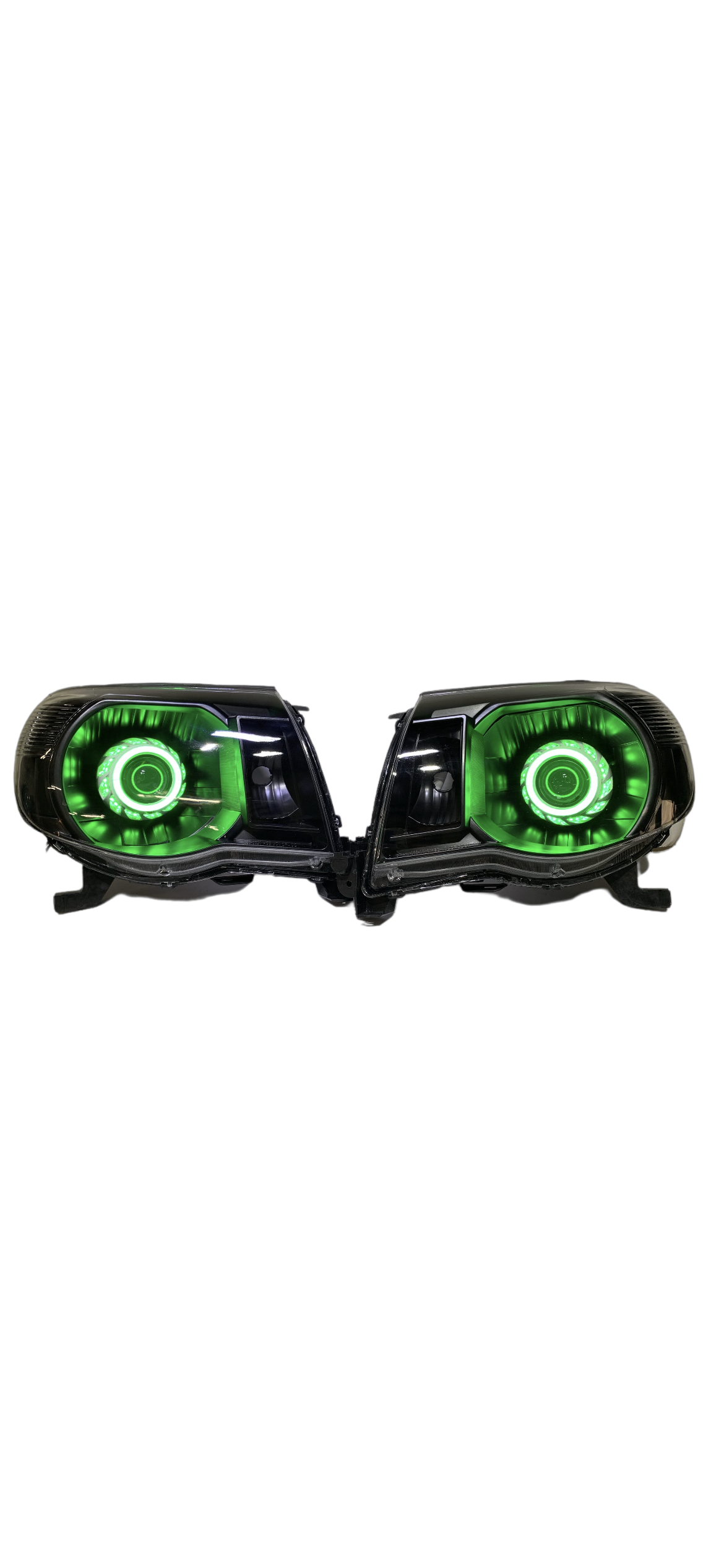 2005-2011 Toyota Tacoma Projector Headlights - PRIMO DYNAMIC