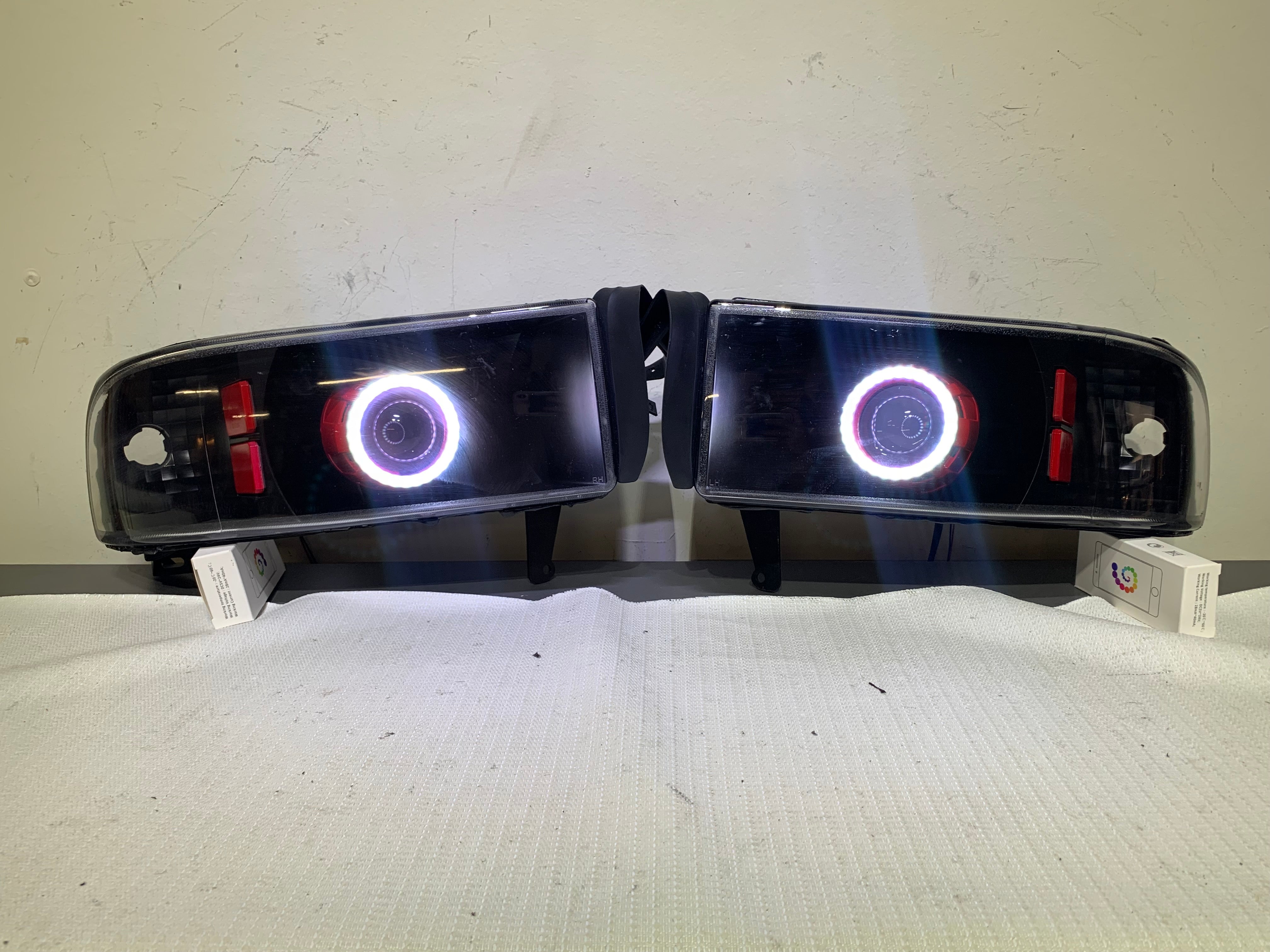 1994-2002 Dodge Ram Prebuilt LED Headlights - PRIMO DYNAMIC