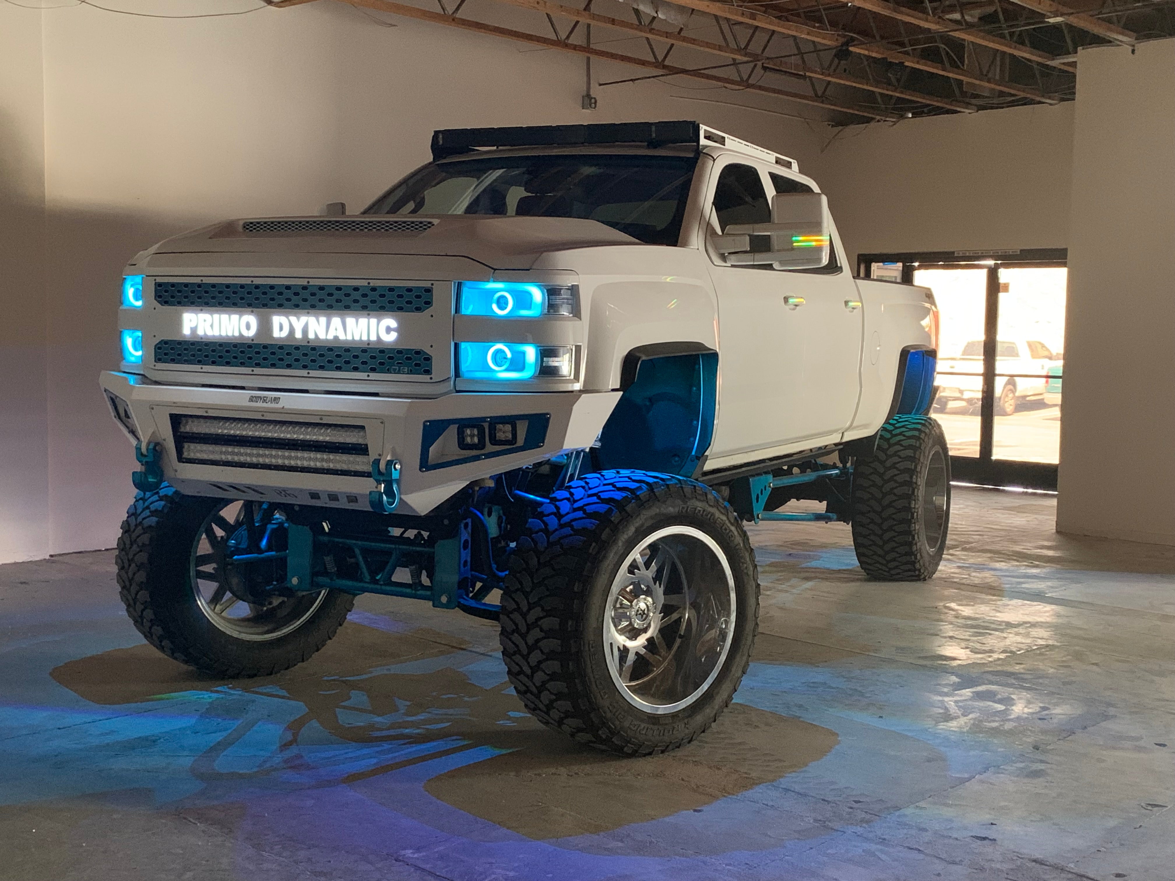 2015-2018 2500/3500 Chevy Silverado "Cyclops Edition" Headlights - PRIMO DYNAMIC