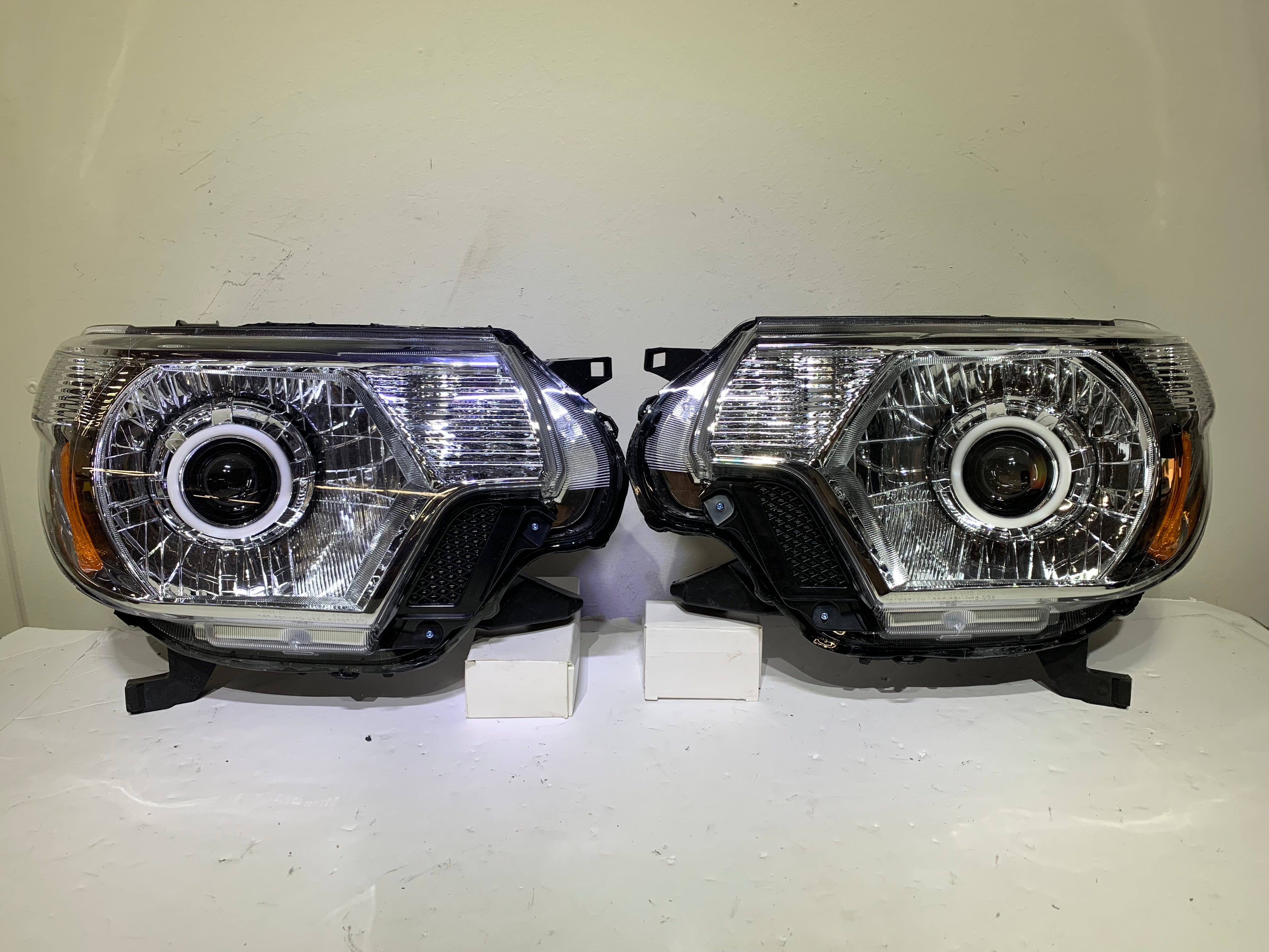 2012-2015 Toyota Tacoma Headlights - PRIMO DYNAMIC