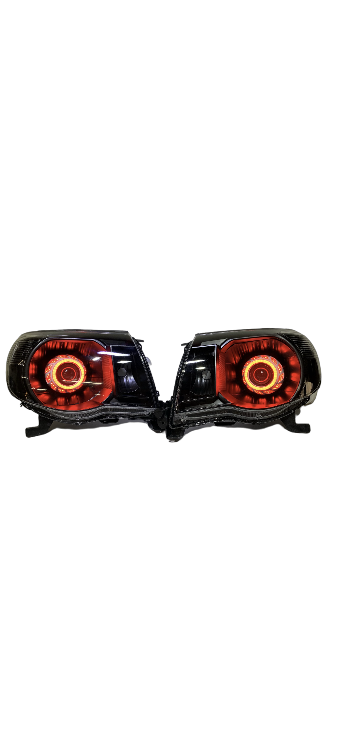 2005-2011 Toyota Tacoma Projector Headlights - PRIMO DYNAMIC