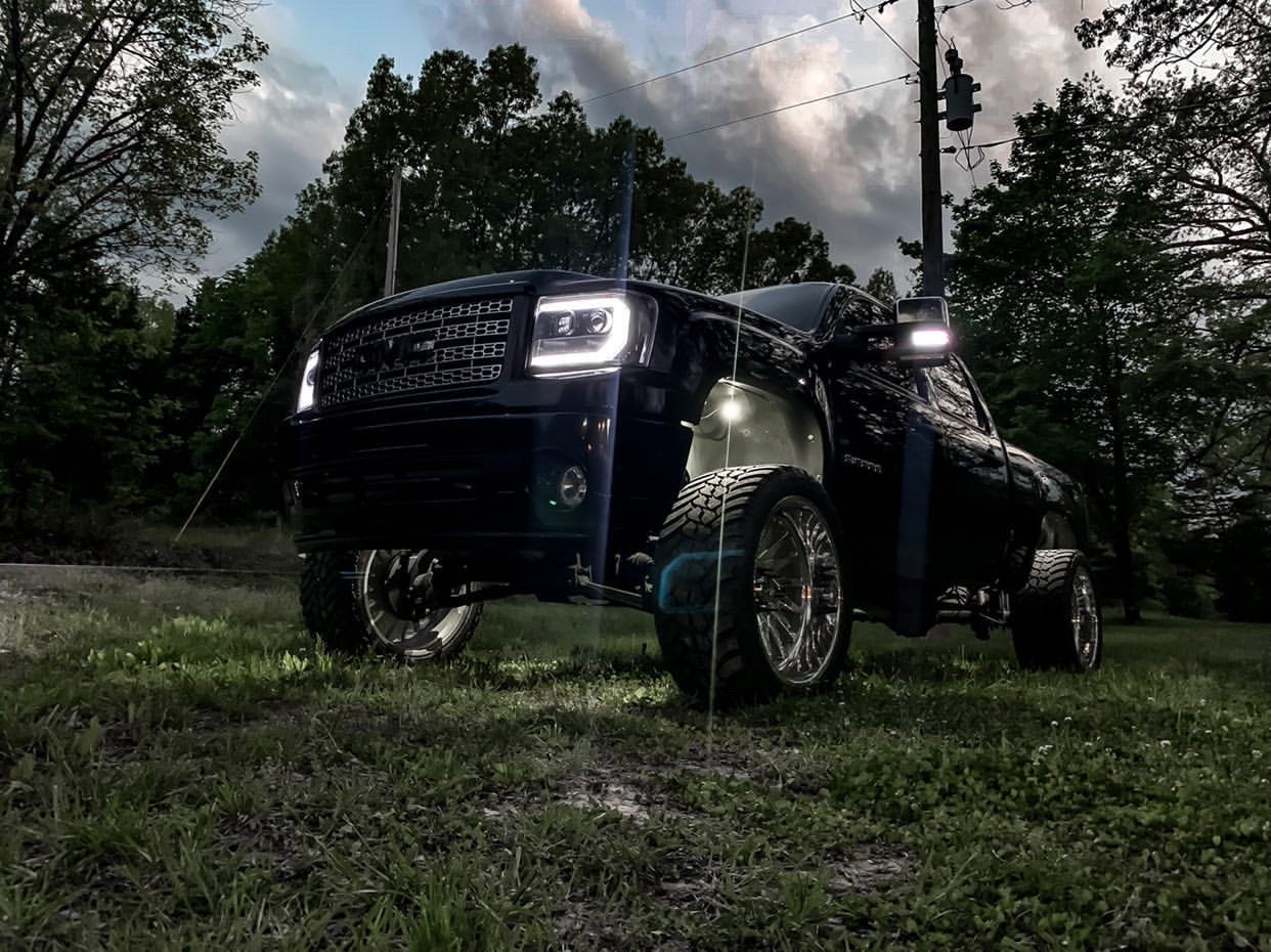 2007-2013 GMC Sierra Prebuilt LED "Cyclops Edition" Headlights - PRIMO DYNAMIC